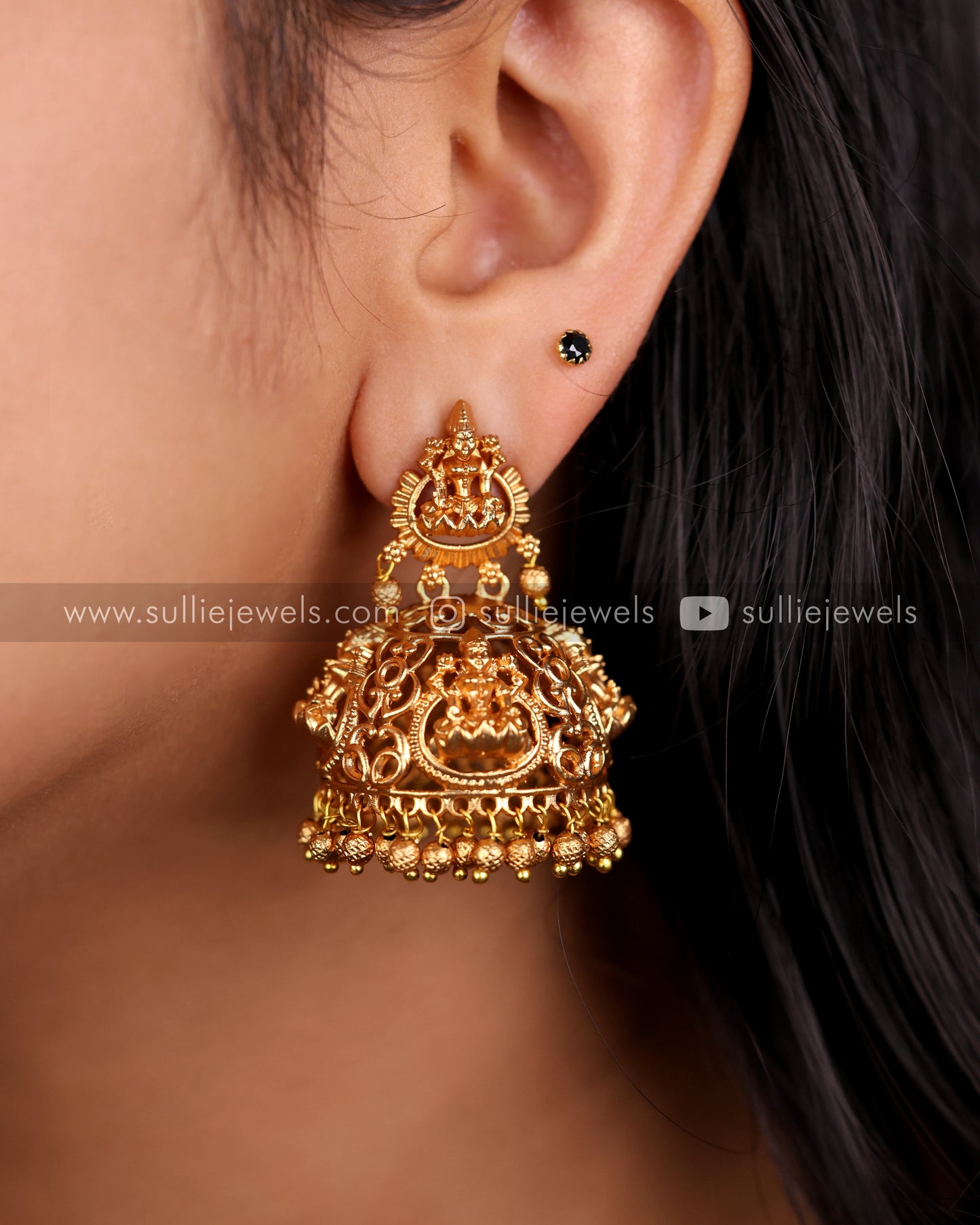 Gold Lakshmi Cutwork Jhumka