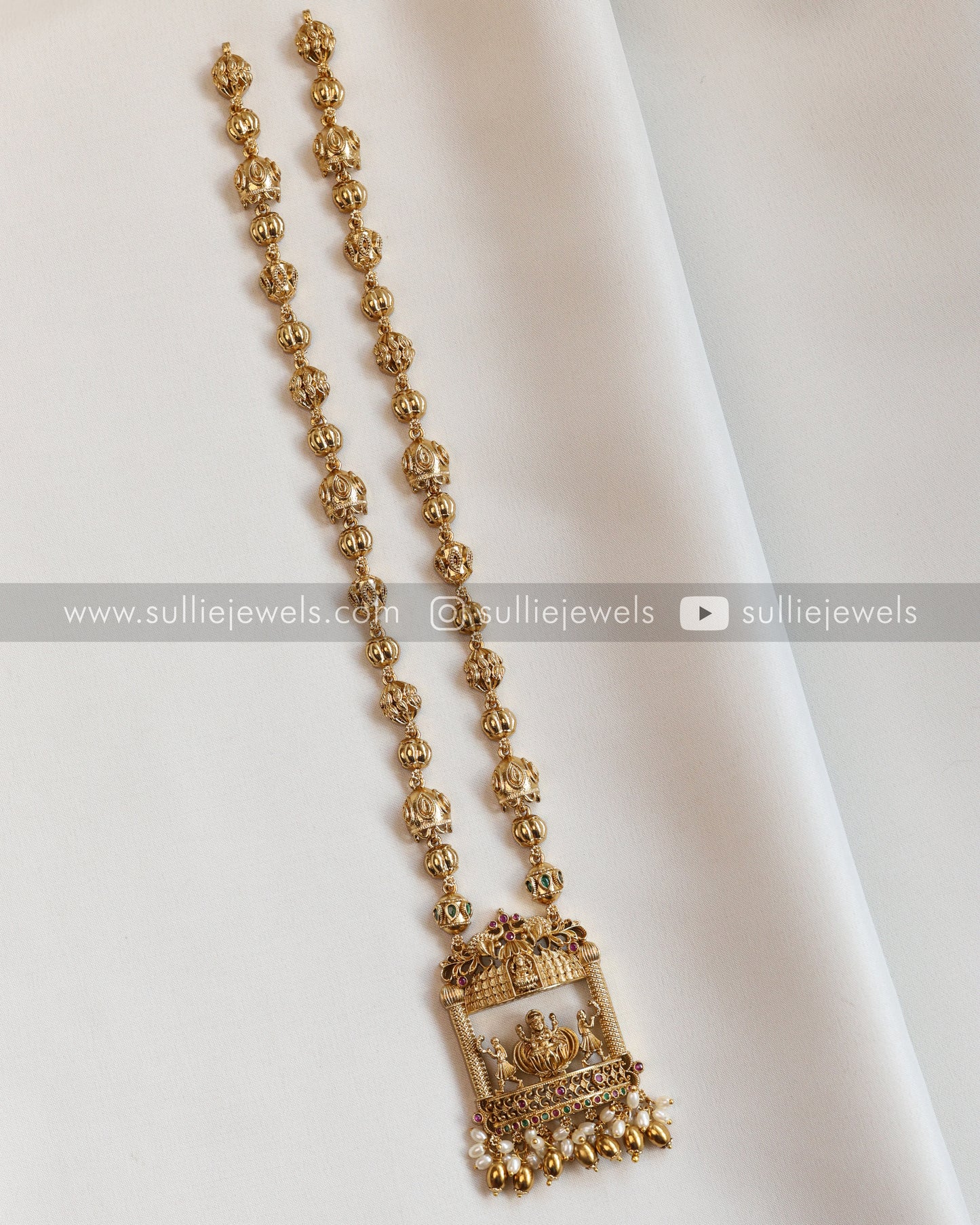 Lakshmi Detailed Pendant with Gold Chain and Jhumka