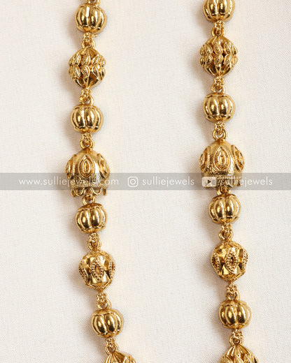 Lakshmi Detailed Pendant with Gold Chain and Jhumka