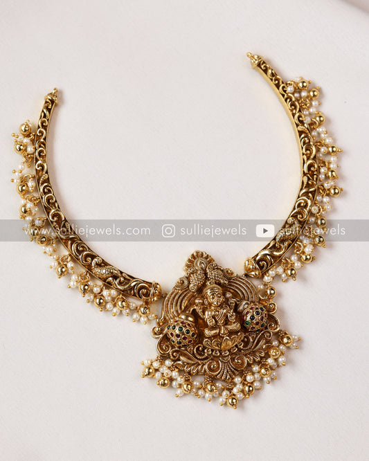 Premium Lakshmi Gold Hasli with Earrings