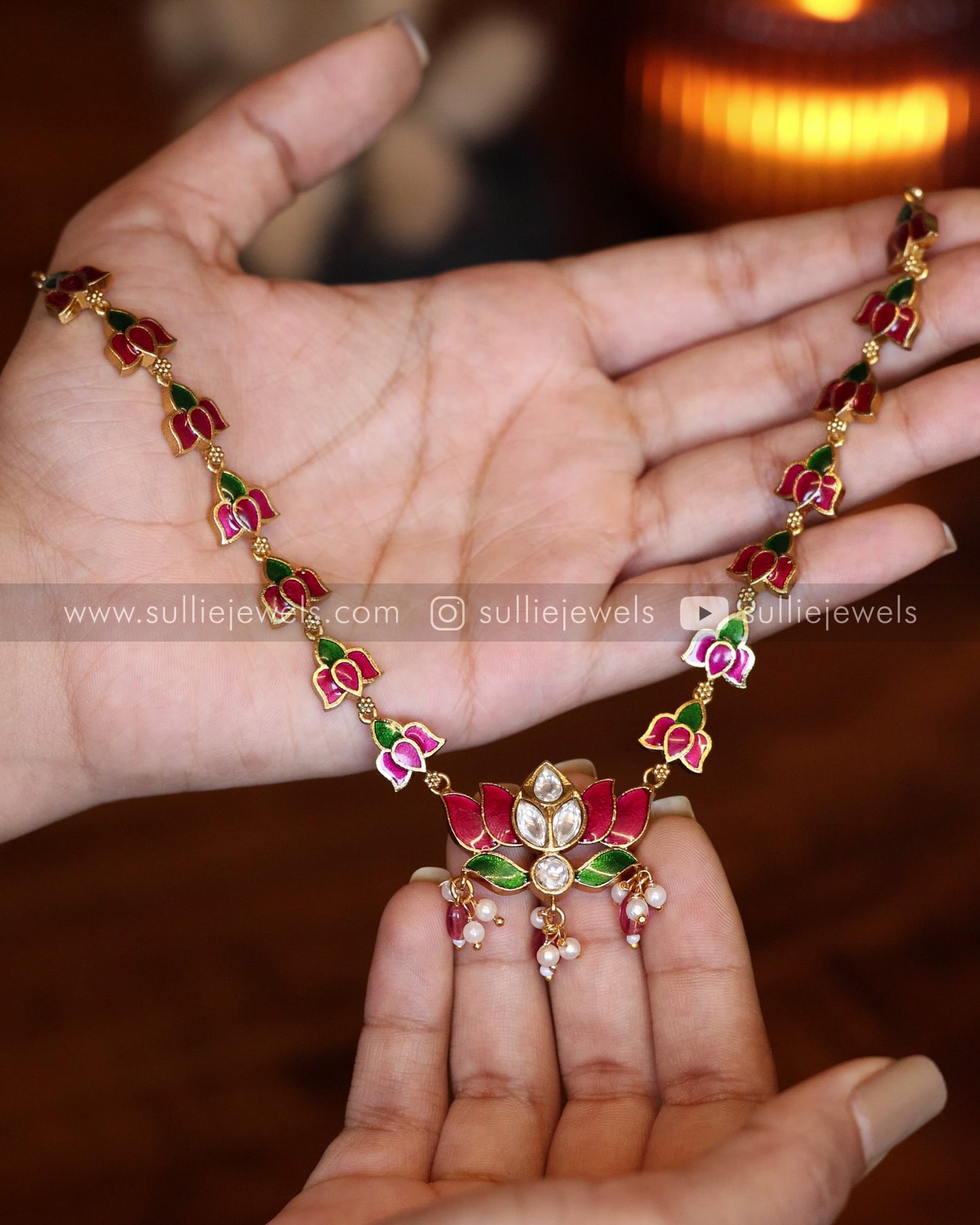 Minimal Lotus Necklace Set