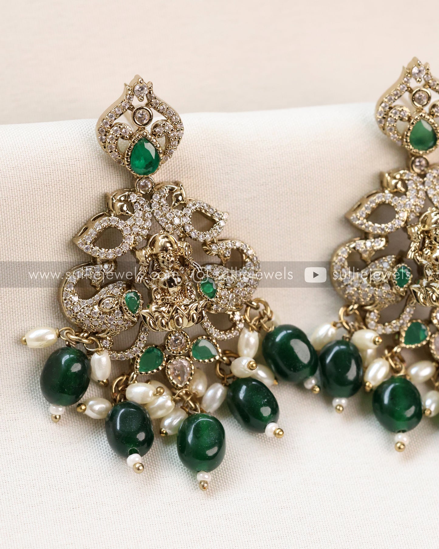 Lakshmi Stone Victorian Necklace with Earring - Green Beads