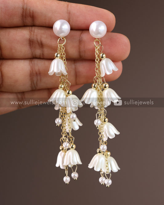 Floral Hanging Earring