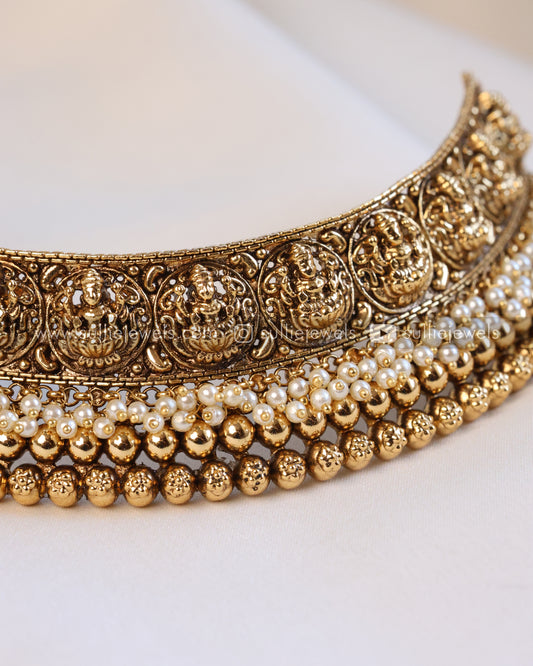 Antique Lakshmi Gold & Pearl Choker with Jhumka