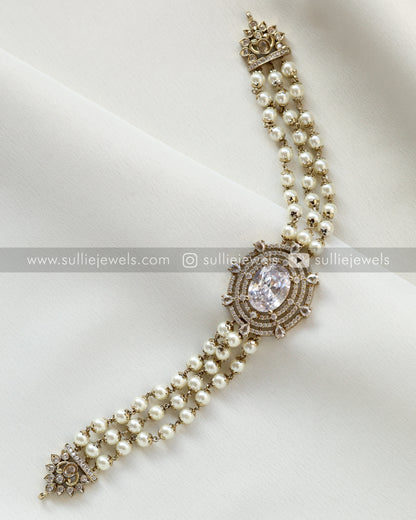 Stone Victorian Pearl Choker with Studs