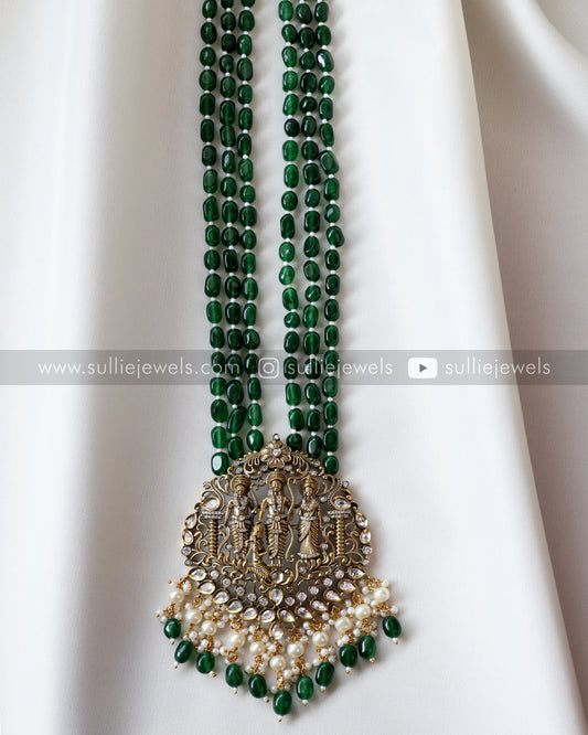 Ram Parivar Pendant & Premium Beads Chain with Earrings