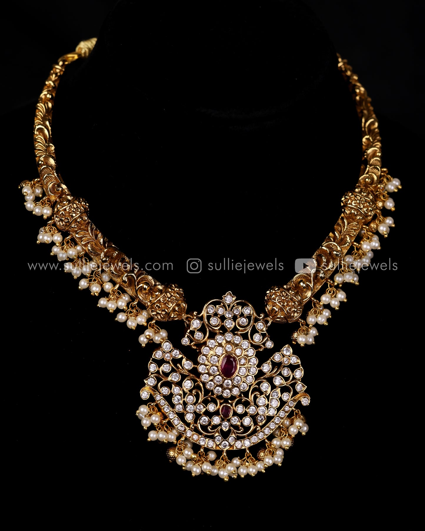 AD in Gold finish with Pearl drops Necklace Set