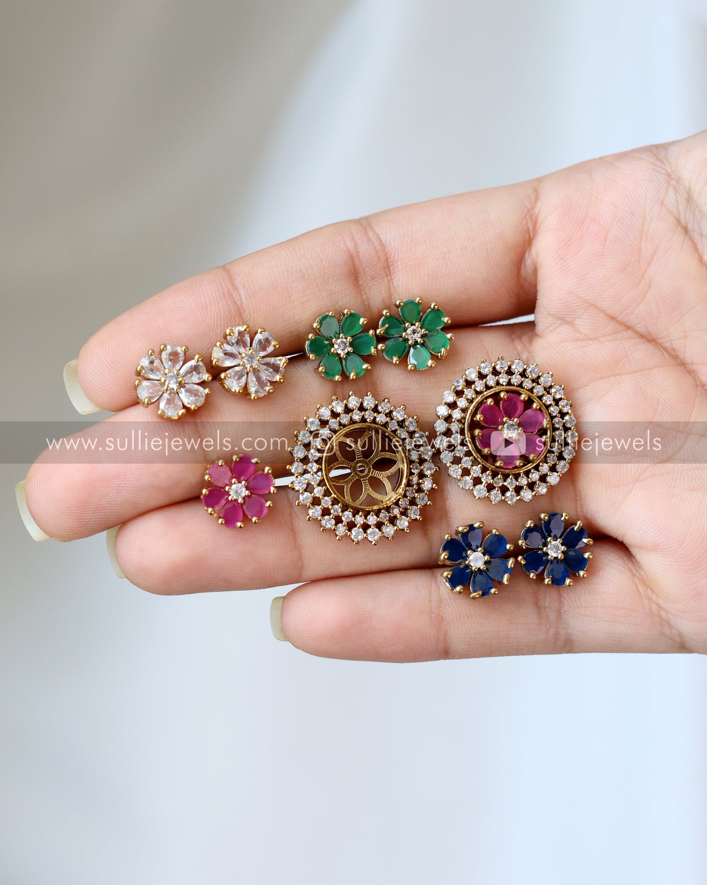 4 in 1 Flower Changeable AD Stud