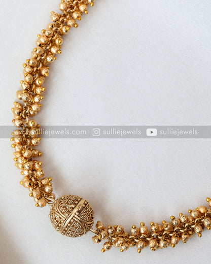 Golden Sphere Pearl Choker / Necklace