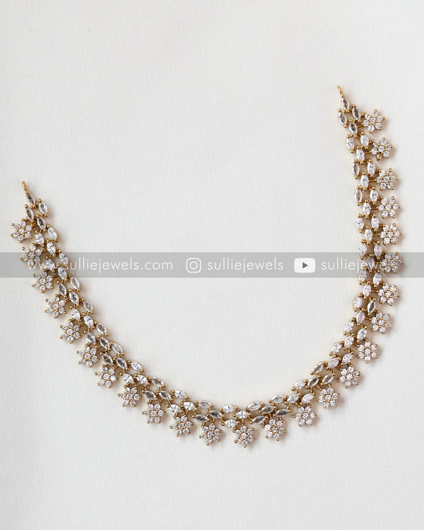 Diamond Premium Shooting Star Necklace with Earrings