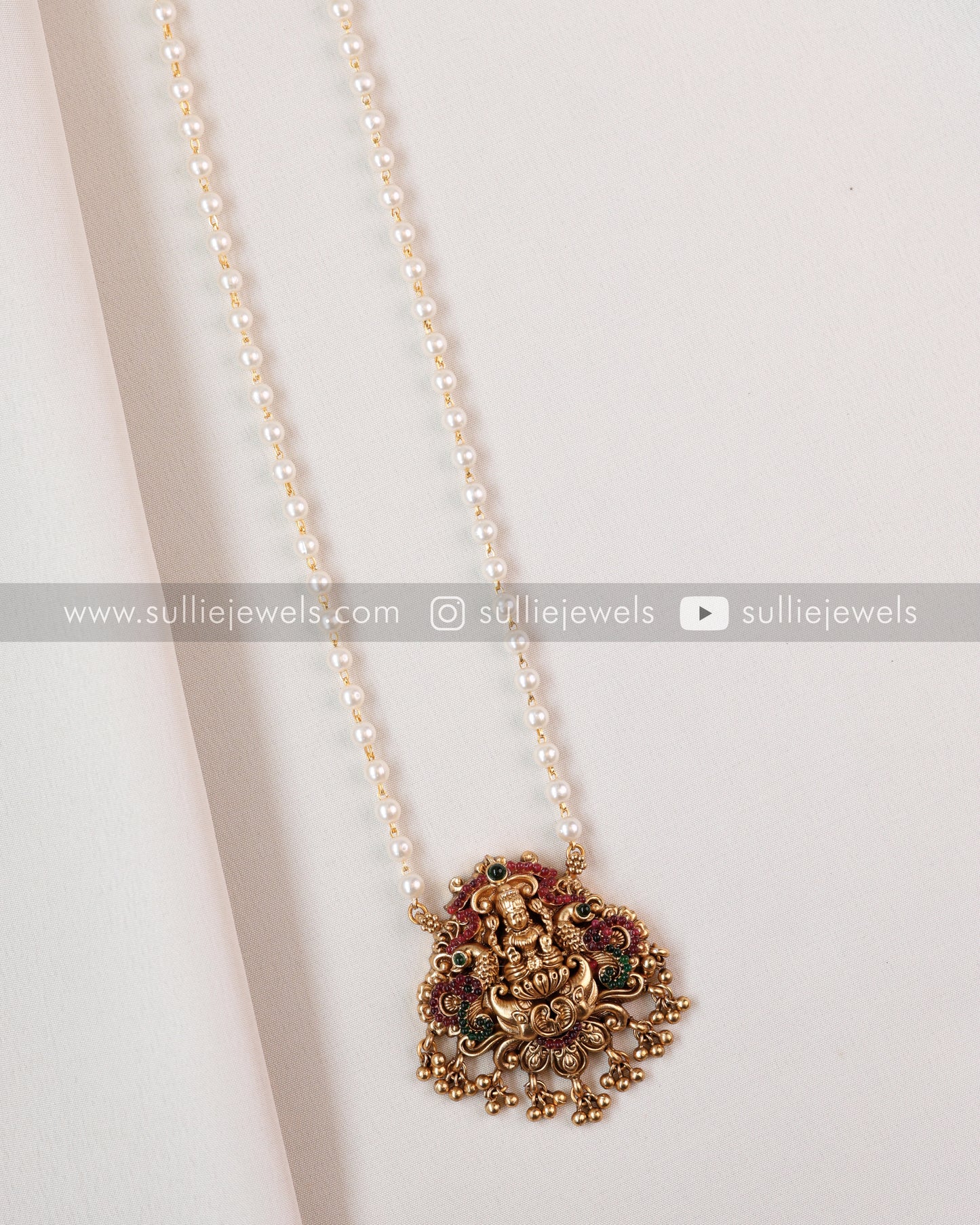 Goddess Stone Pendant with Pearl Chain & Stud