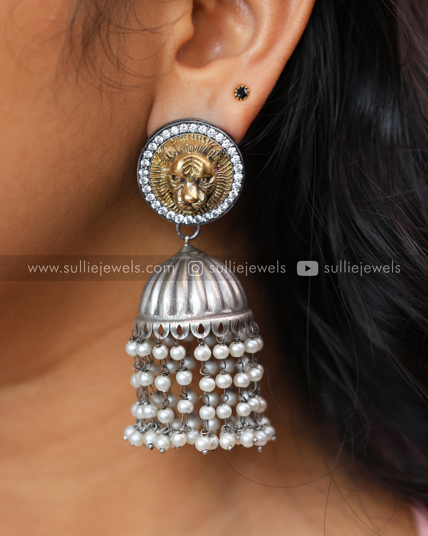 Jaguar Stone Oxidised Jhumka