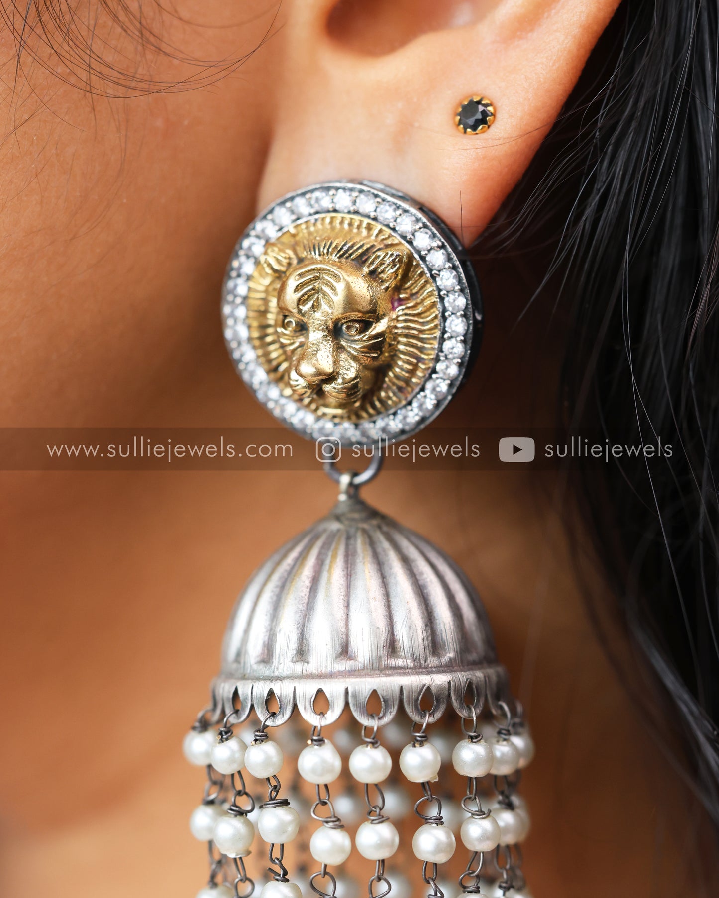 Jaguar Stone Oxidised Jhumka