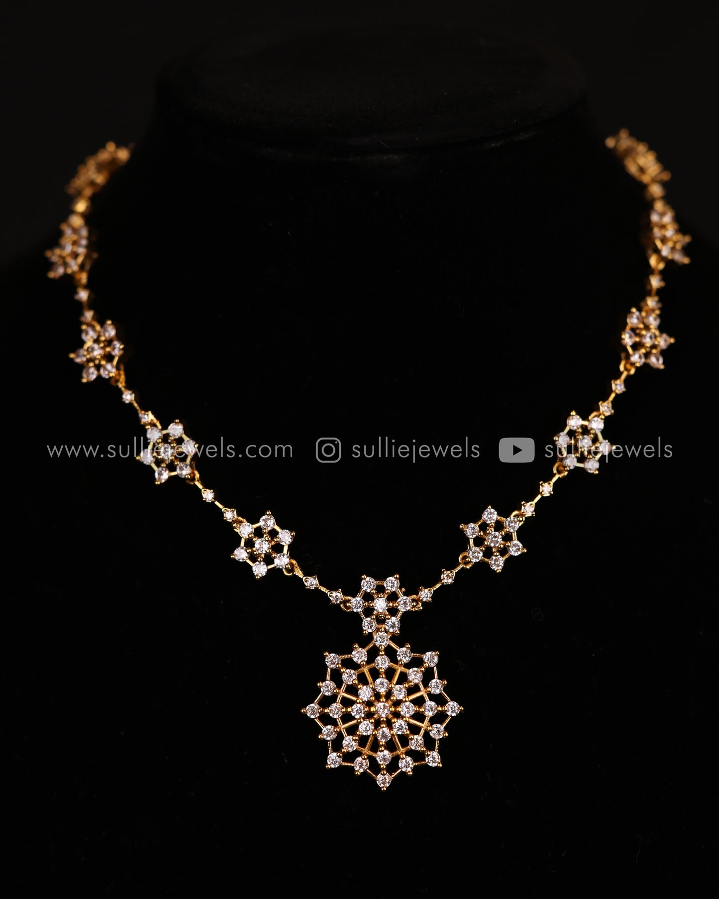Diamond Web Necklace Set