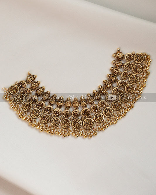 Lakshmi Premium Broad Necklace Necklace with Stud