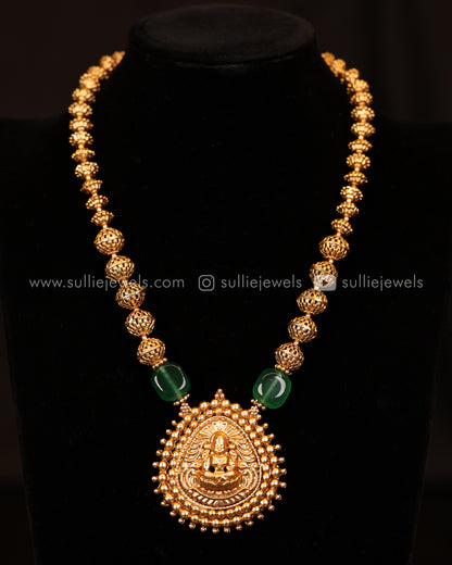 Lakshmi Stone Pendant Set